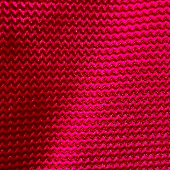 Escada beautiful classy hot pink skirt. 100% authentic in excellent condition - Picture 11 of 12